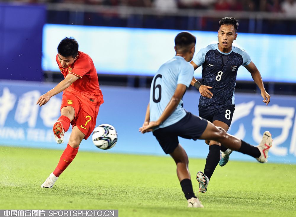 半岛app官网-阿拉瓦斯一球小胜，紧追上游球队的简单介绍